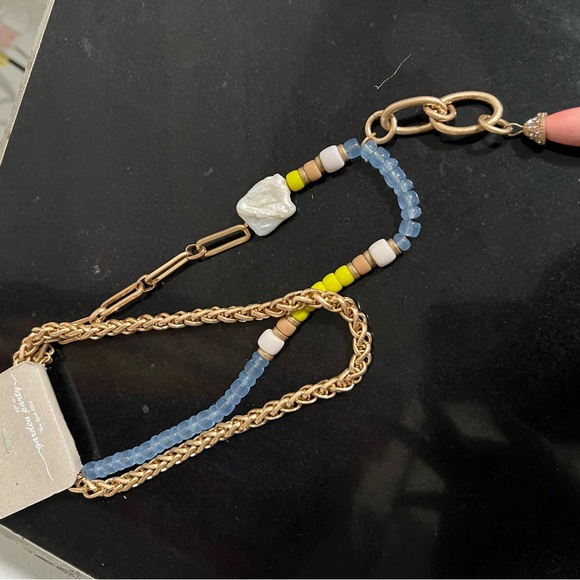 Beautiful jewelry all kinds assorted!! Pick any 4 $25 - Picture 14 of 14